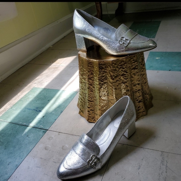 Metallic Silver Block Heels - Picture 3 of 8